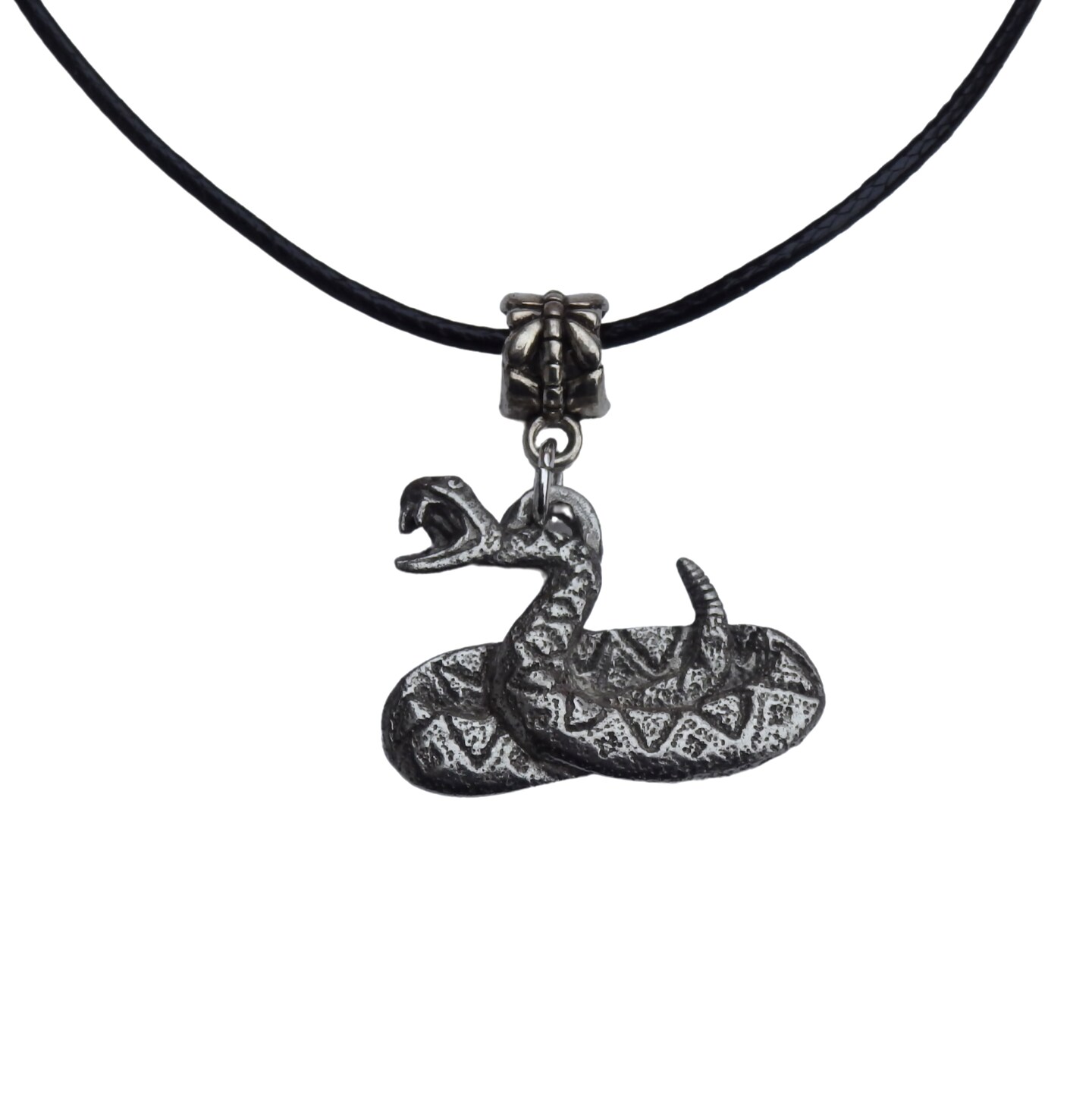 rattlesnake rattle necklace | Genuine rattlesnake rattle and… | Flickr